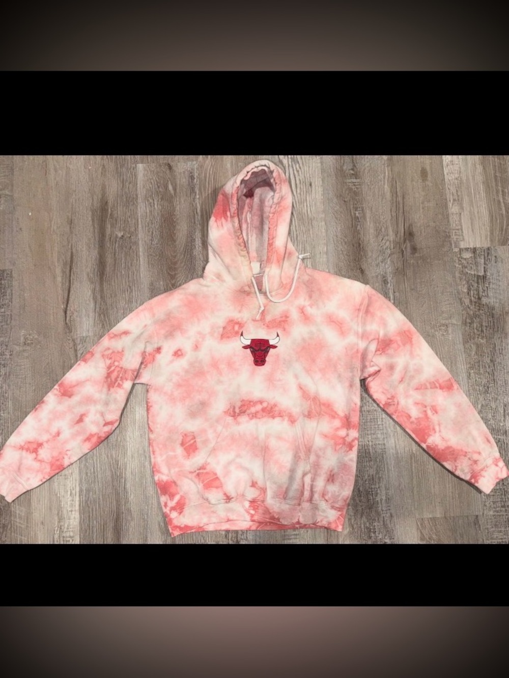 Men's Vintage Junk Food Tie Dye Chicago Bulls Hoodie Size Small